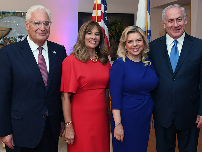 PM Netanyahu, Ambassador Friedman and their wives at the Fourth of July celebration at the US Ambassador’s residence in Herzliya.